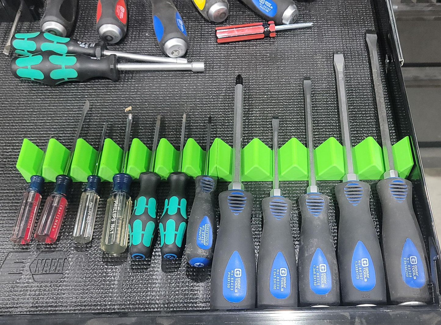 Magnetic Screwdriver Organizer – Modular Toolbox Organization